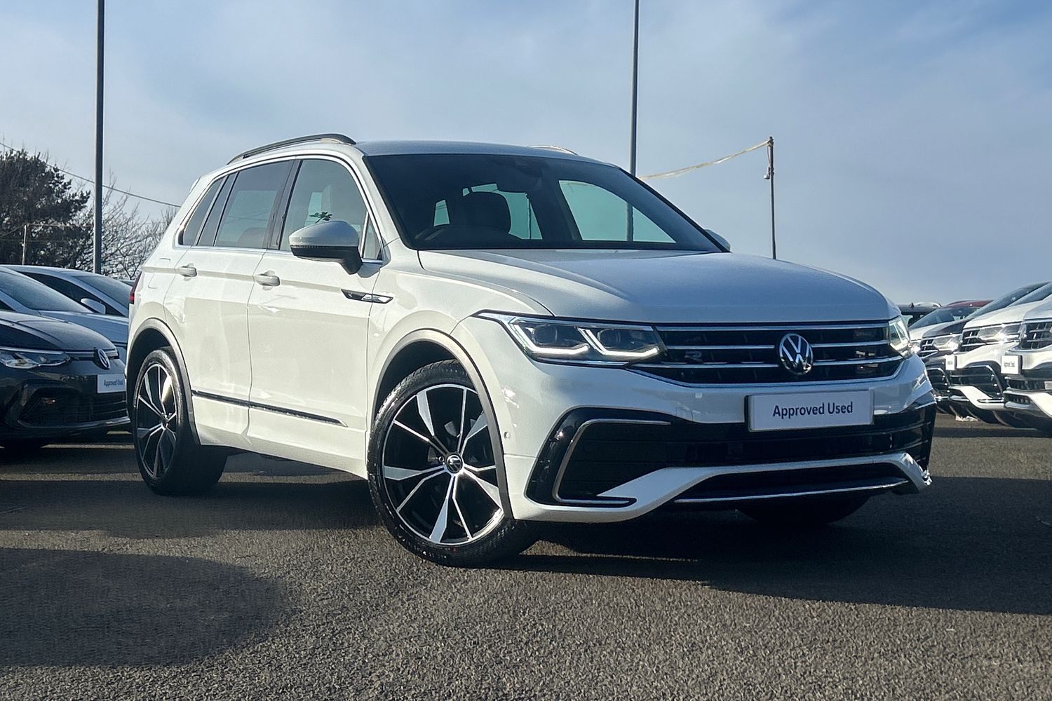 Main listing image - Volkswagen Tiguan