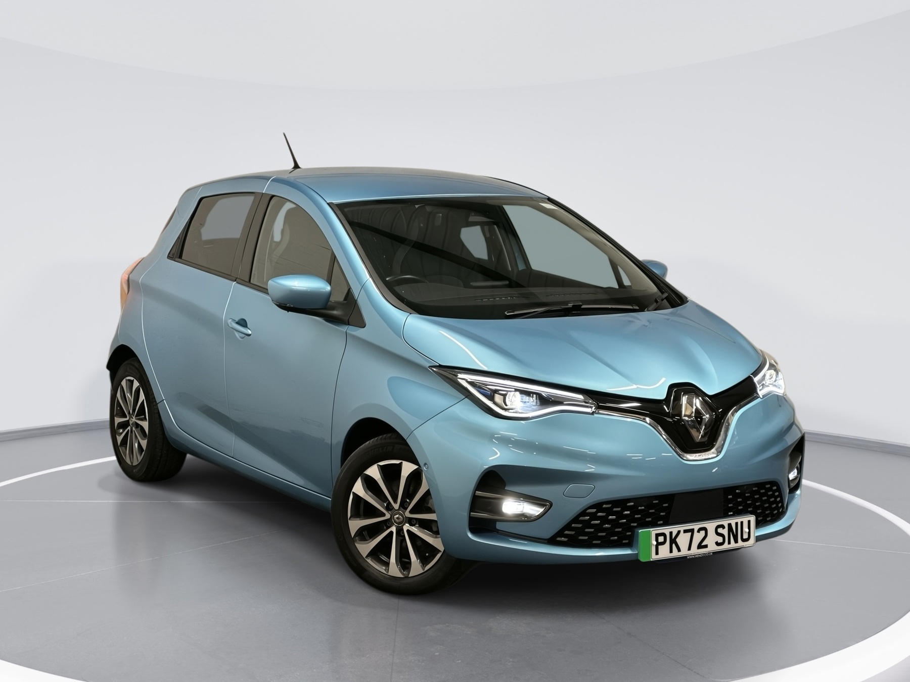 Main listing image - Renault Zoe