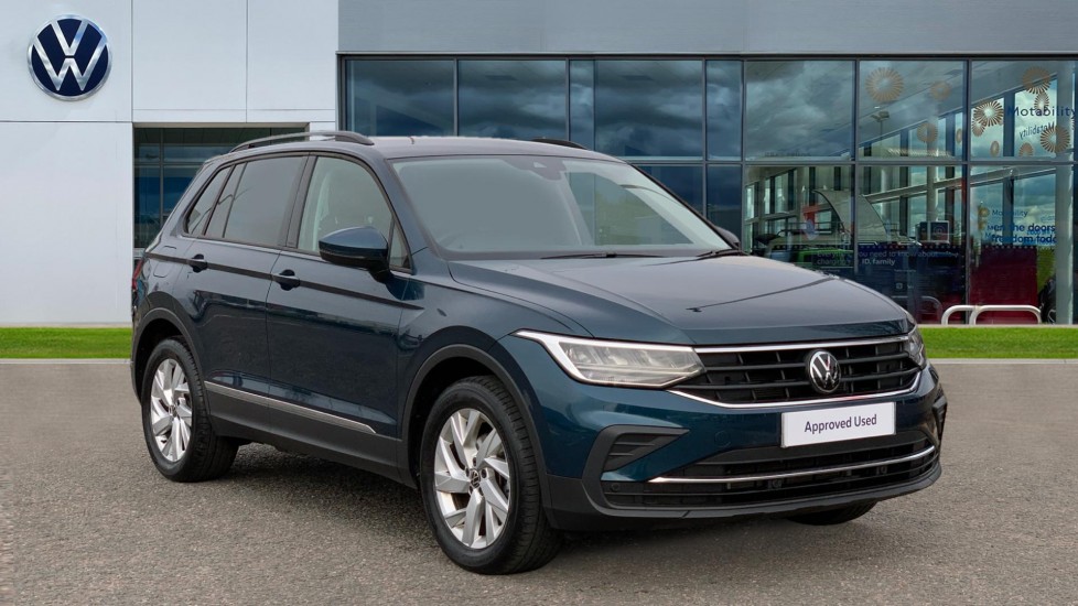 Main listing image - Volkswagen Tiguan