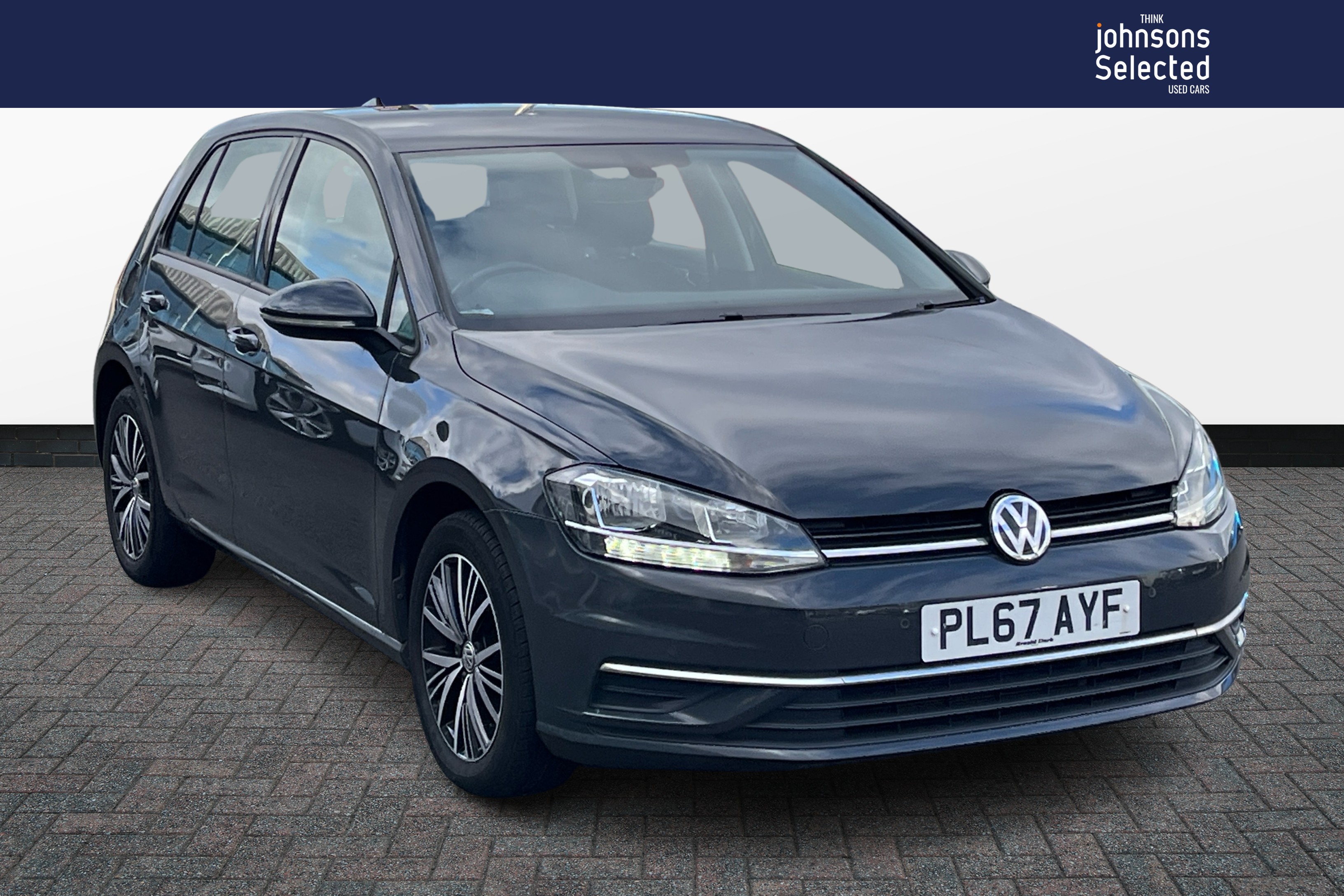 Main listing image - Volkswagen Golf