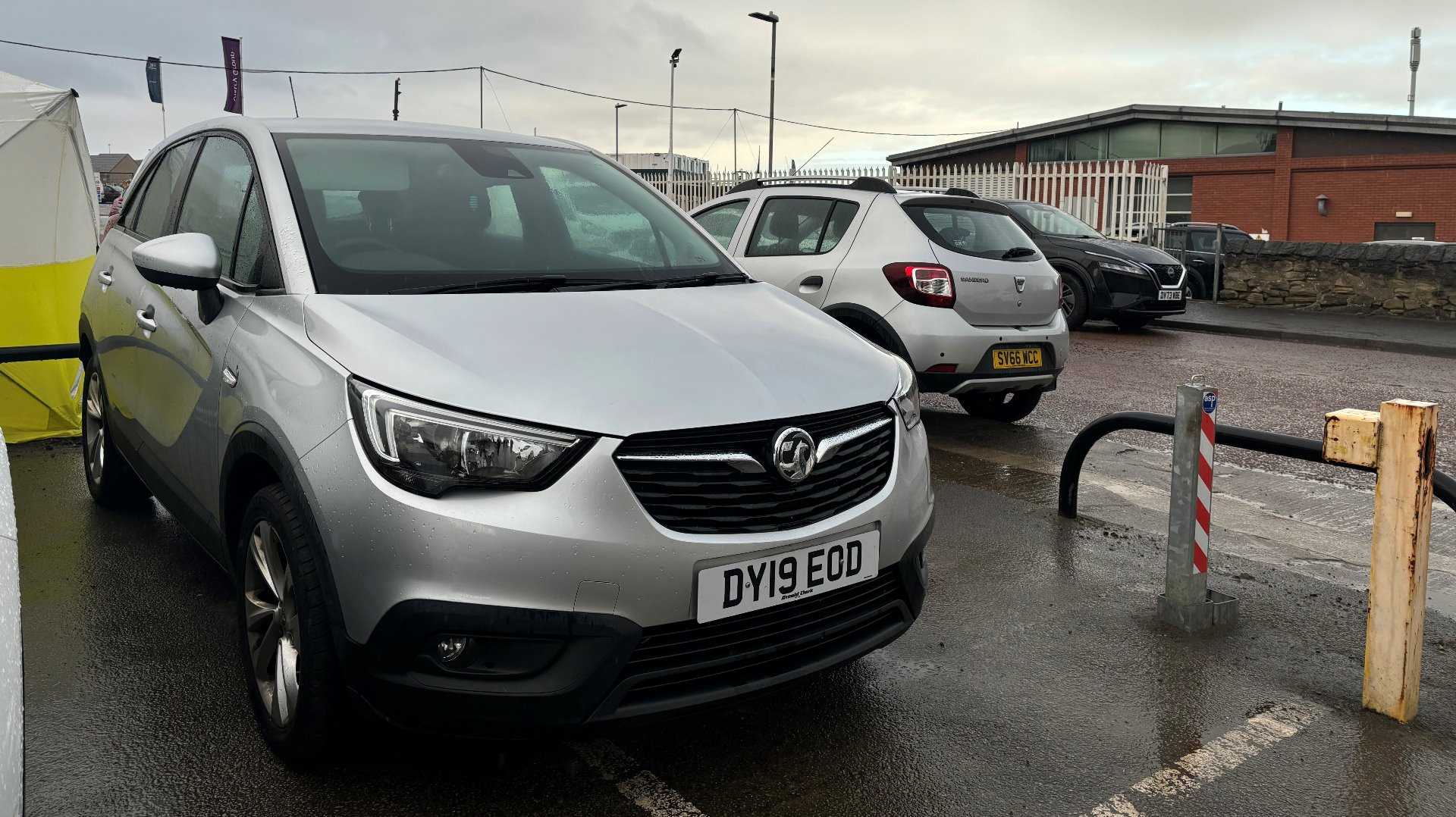 Main listing image - Vauxhall Crossland X