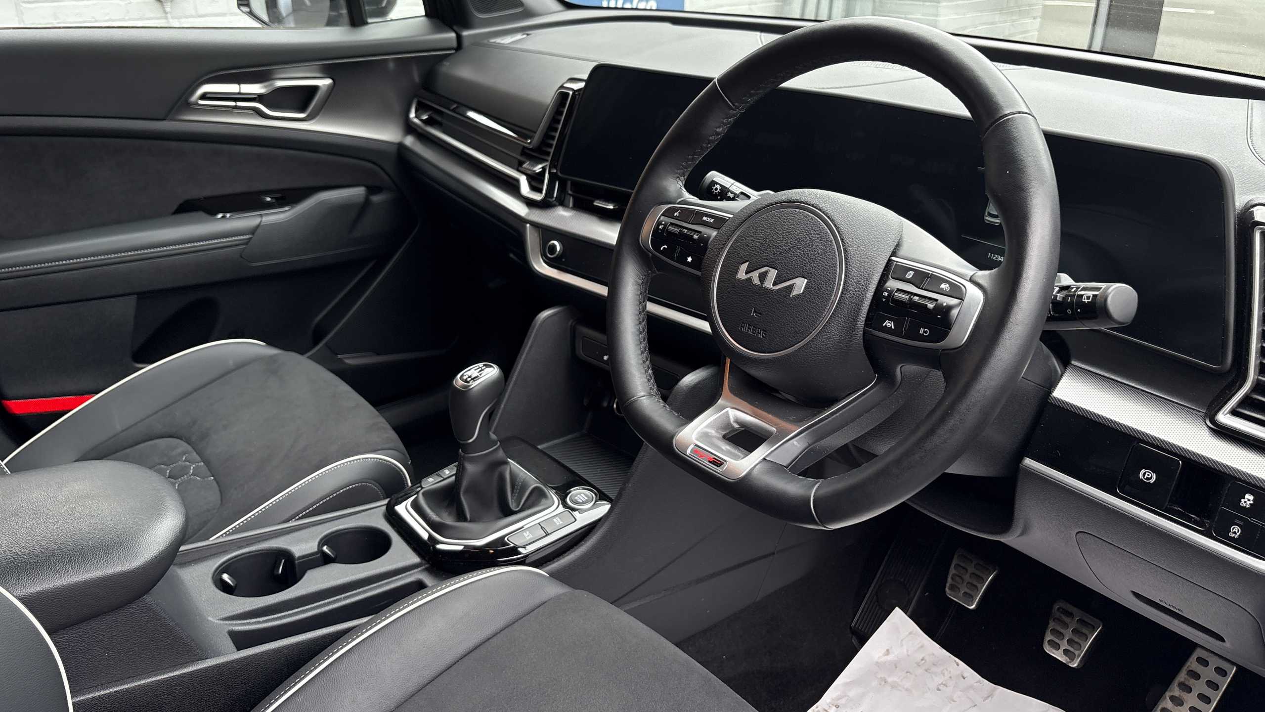 Main listing image - Kia Sportage