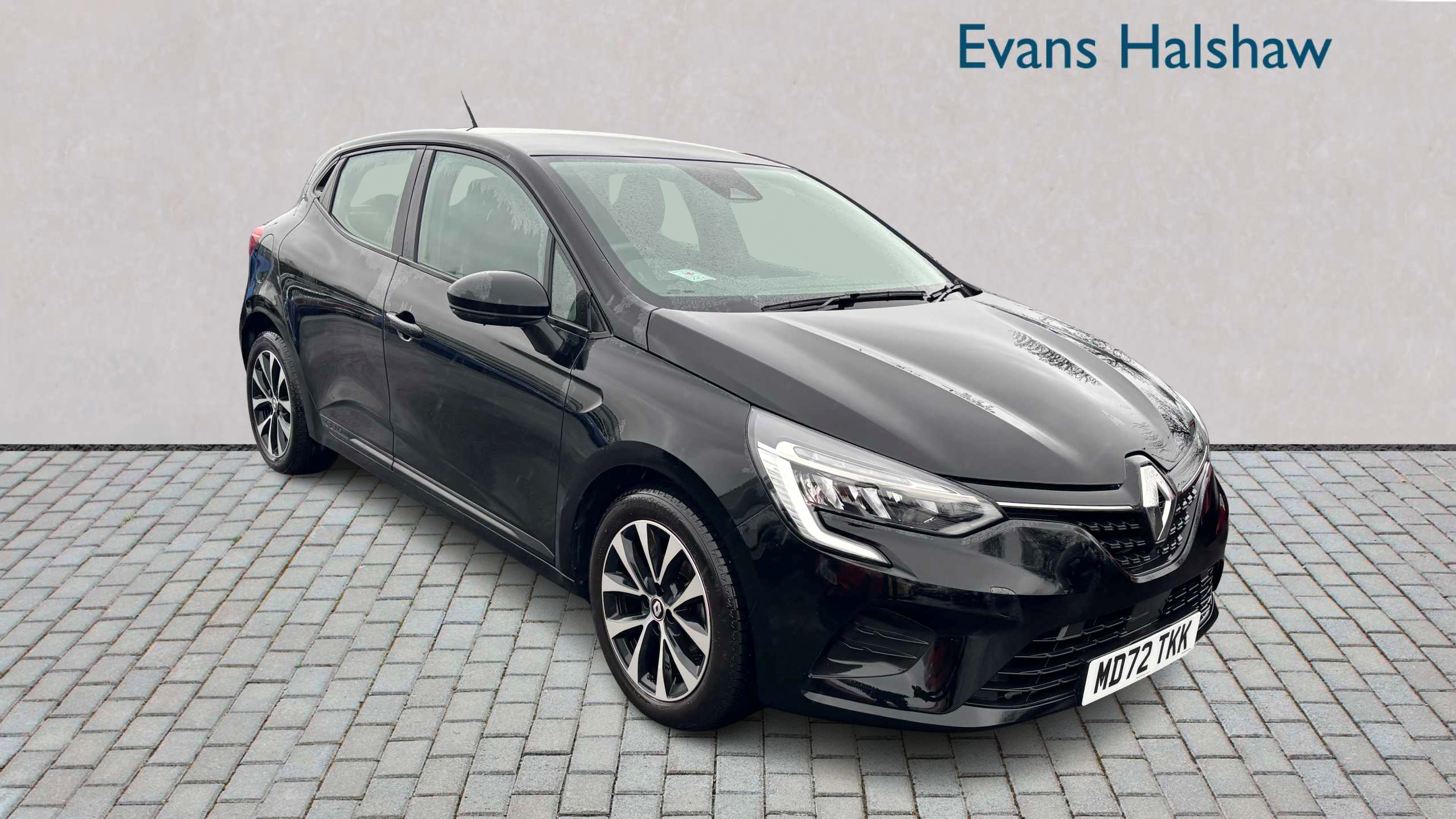 Main listing image - Renault Clio