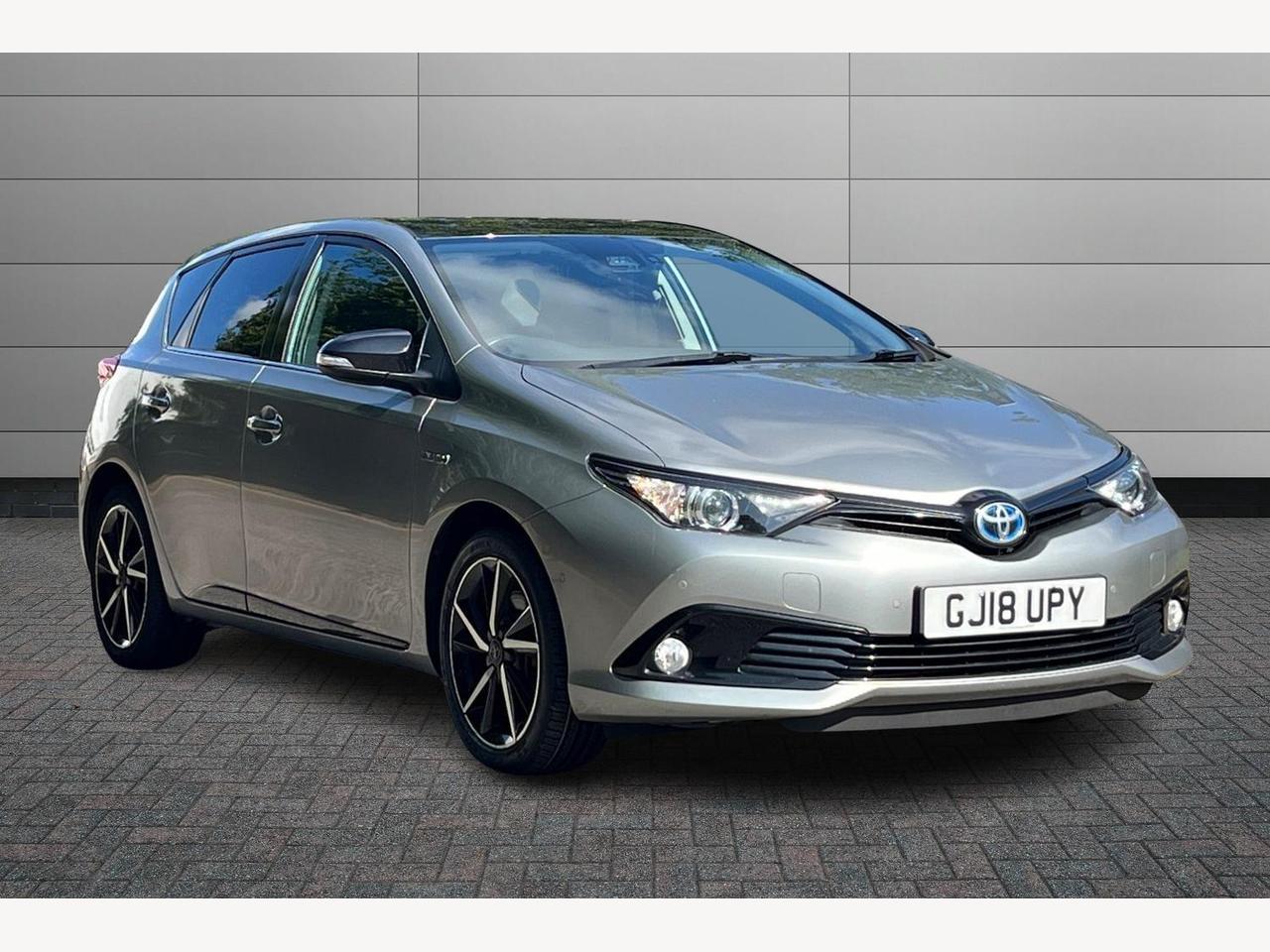 Main listing image - Toyota Auris