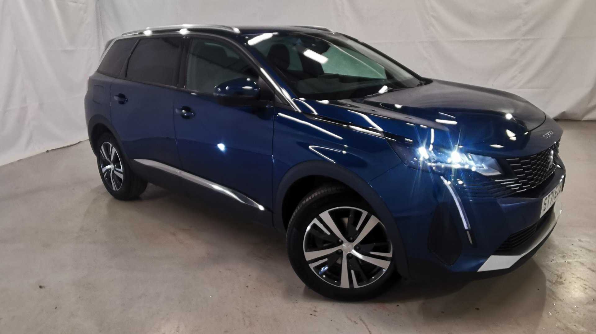 Main listing image - Peugeot 5008