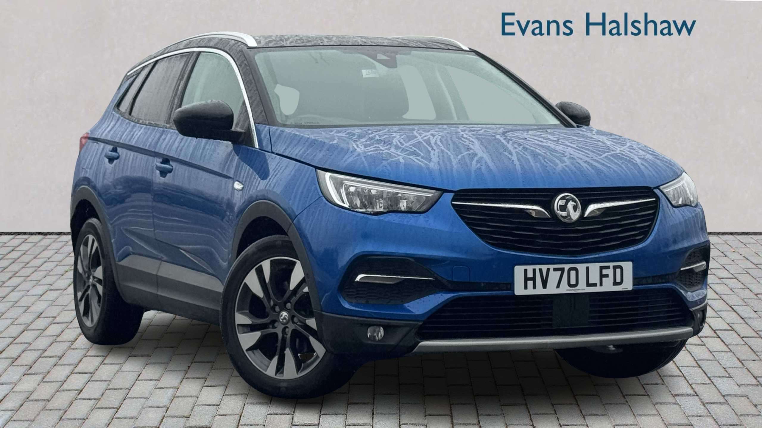 Main listing image - Vauxhall Grandland X
