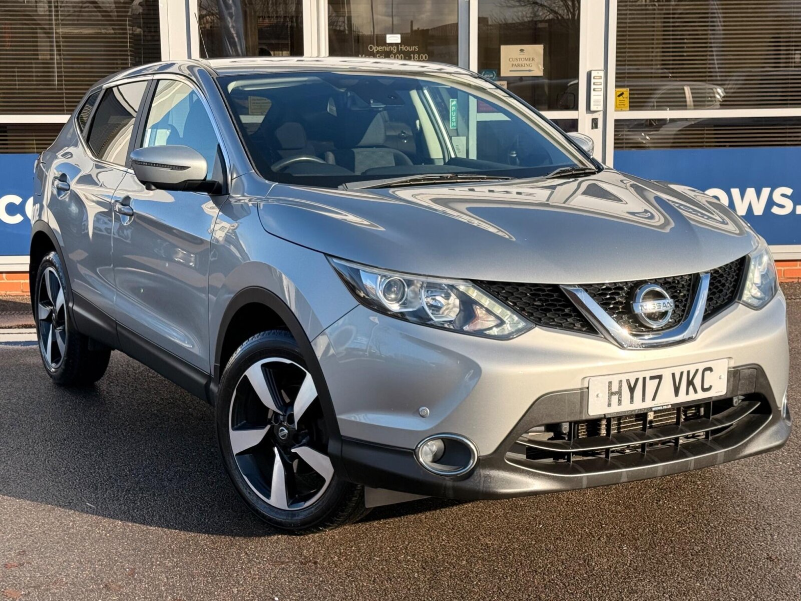 Main listing image - Nissan Qashqai