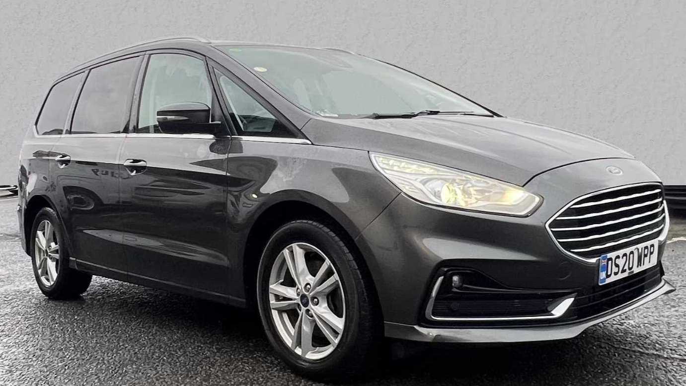 Main listing image - Ford Galaxy