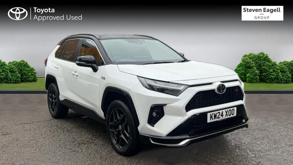 Main listing image - Toyota RAV4