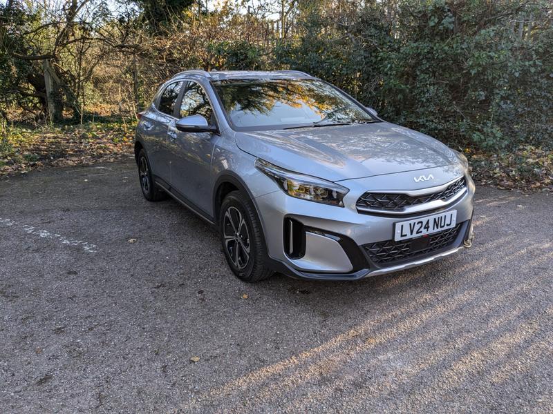 Main listing image - Kia XCeed