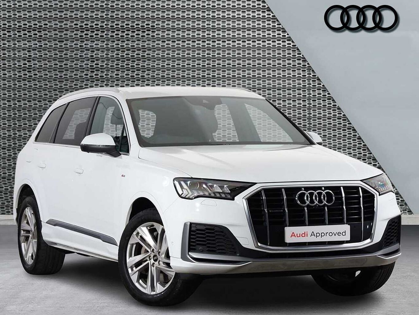 Main listing image - Audi Q7
