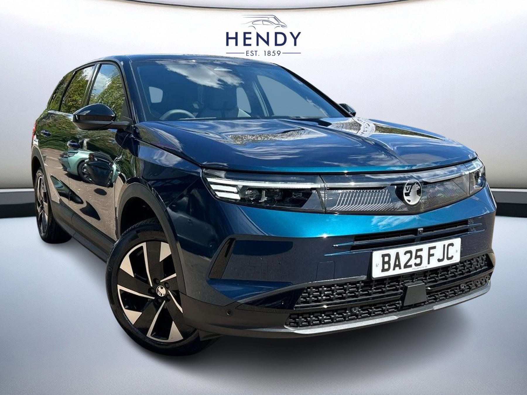 Main listing image - Vauxhall Grandland
