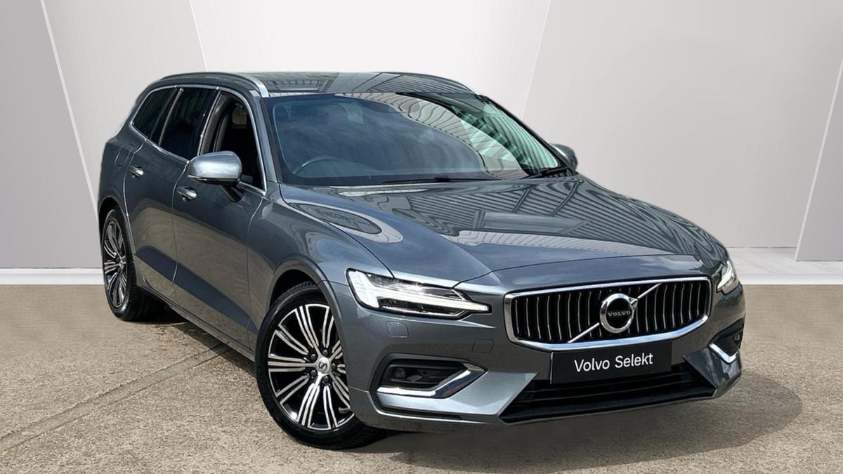 Main listing image - Volvo V60