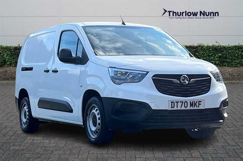 Main listing image - Vauxhall Combo Cargo