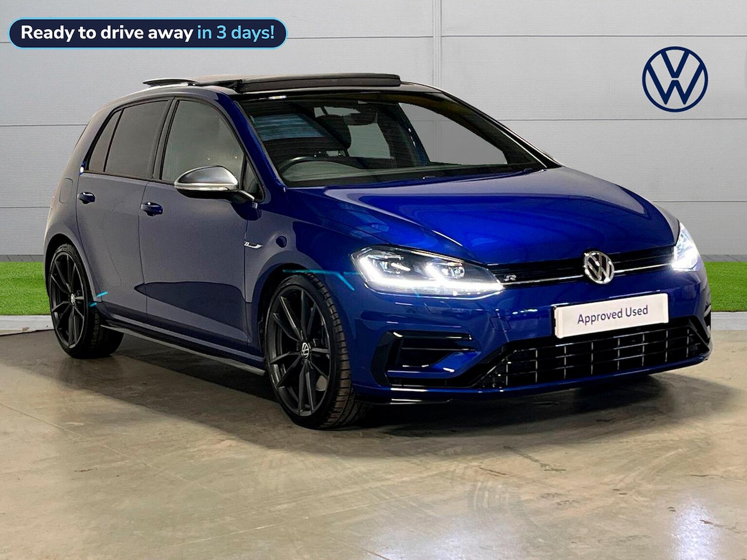 Main listing image - Volkswagen Golf R