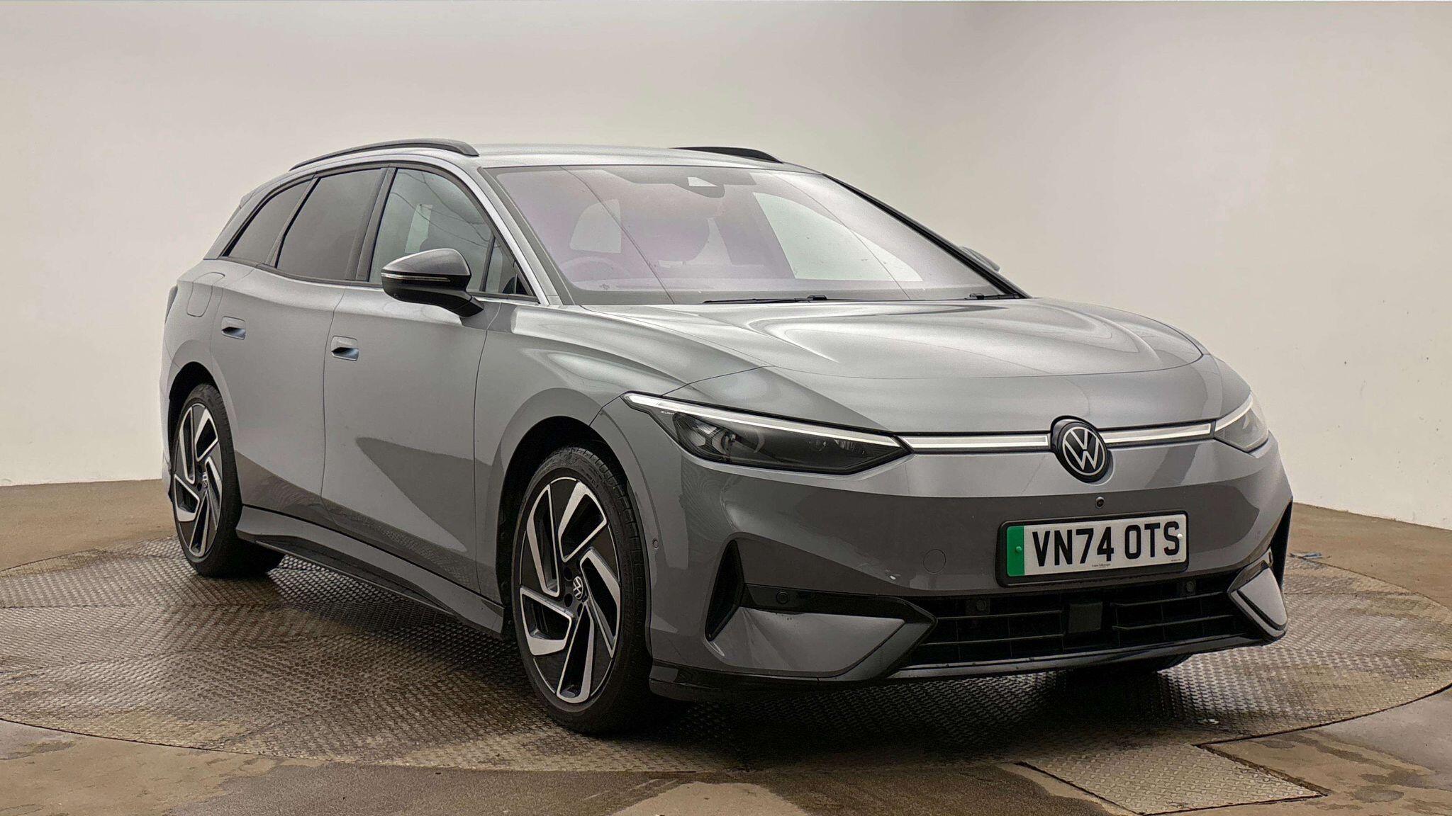 Main listing image - Volkswagen ID.7