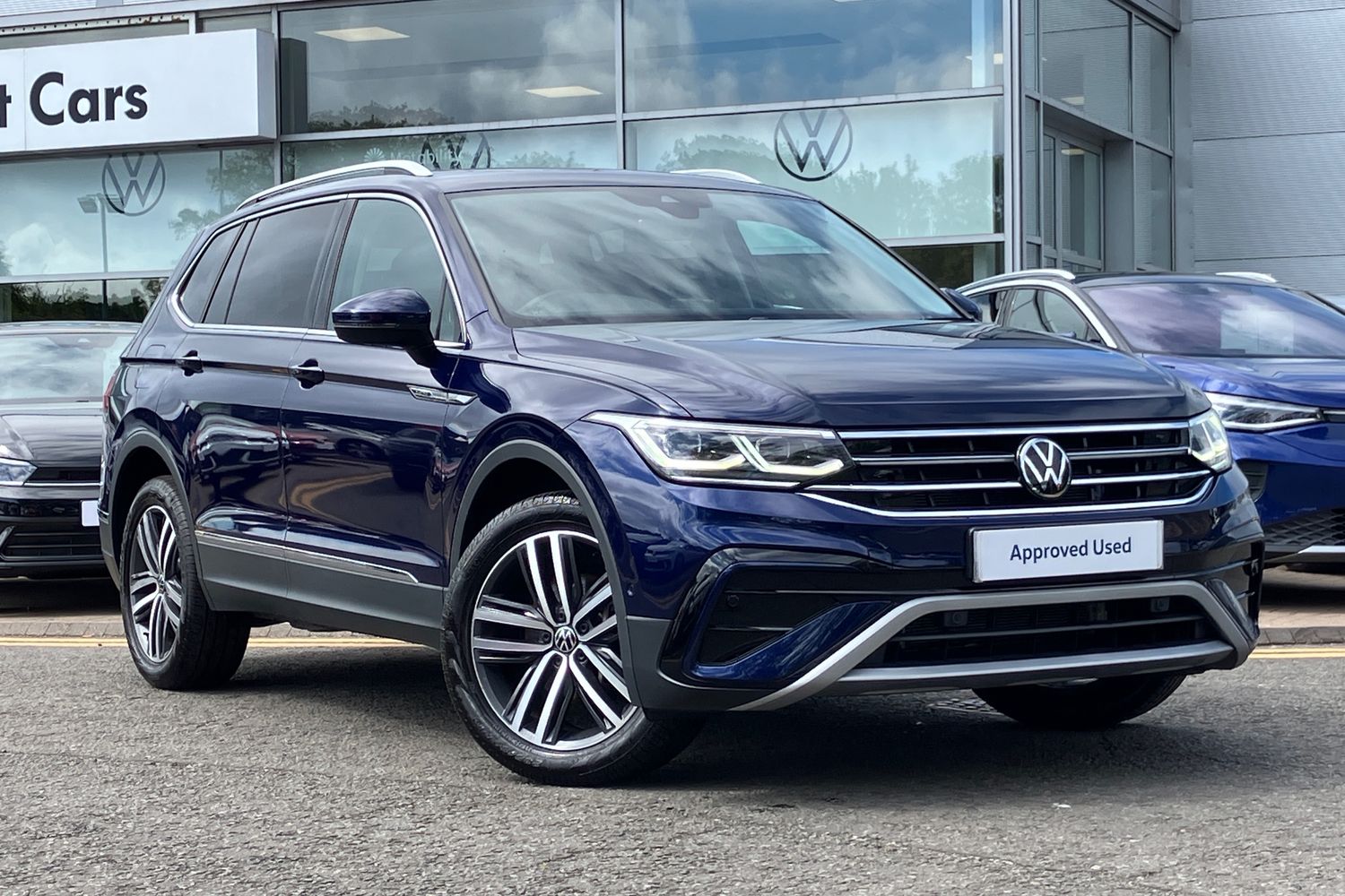 Main listing image - Volkswagen Tiguan Allspace