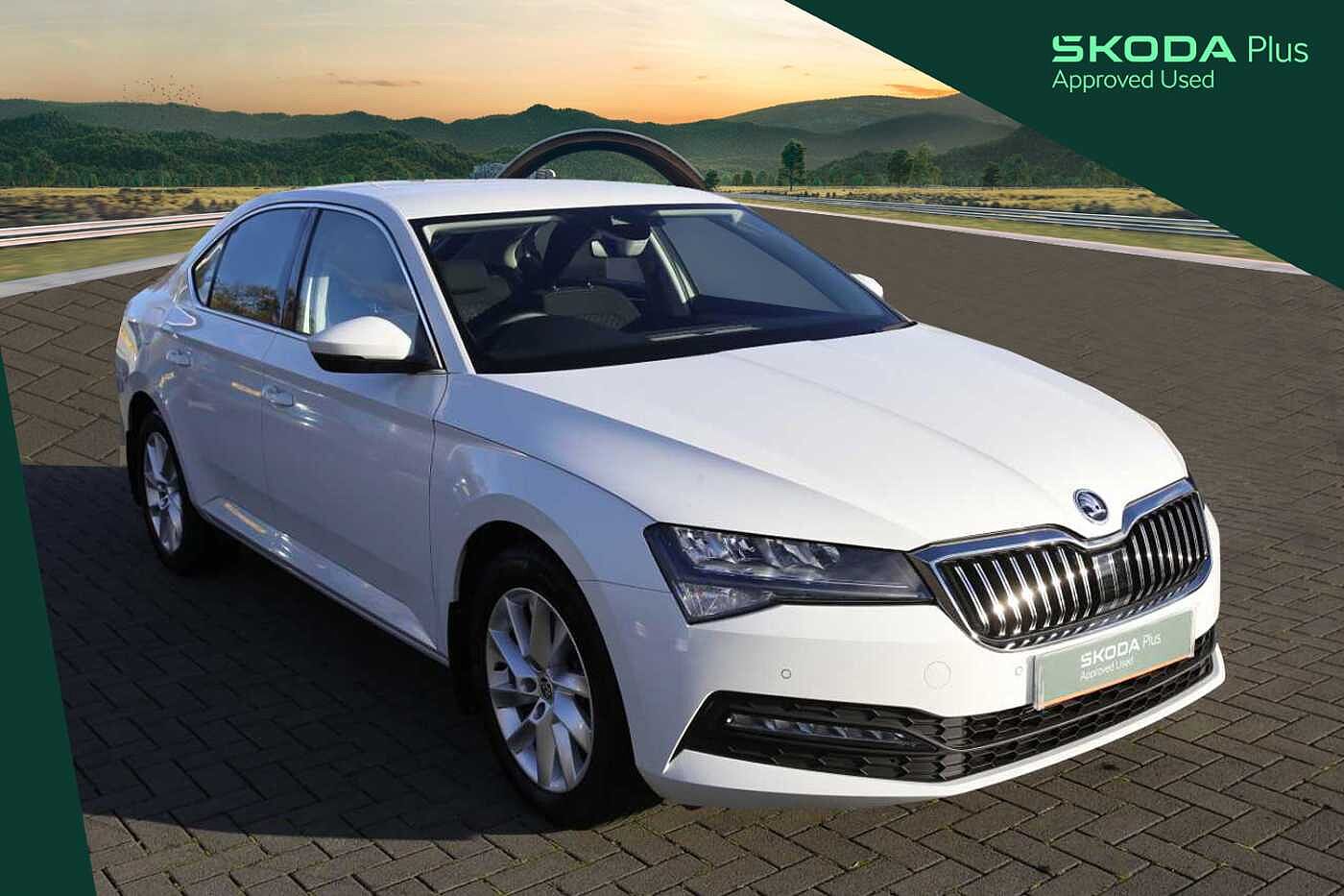 Main listing image - Skoda Superb