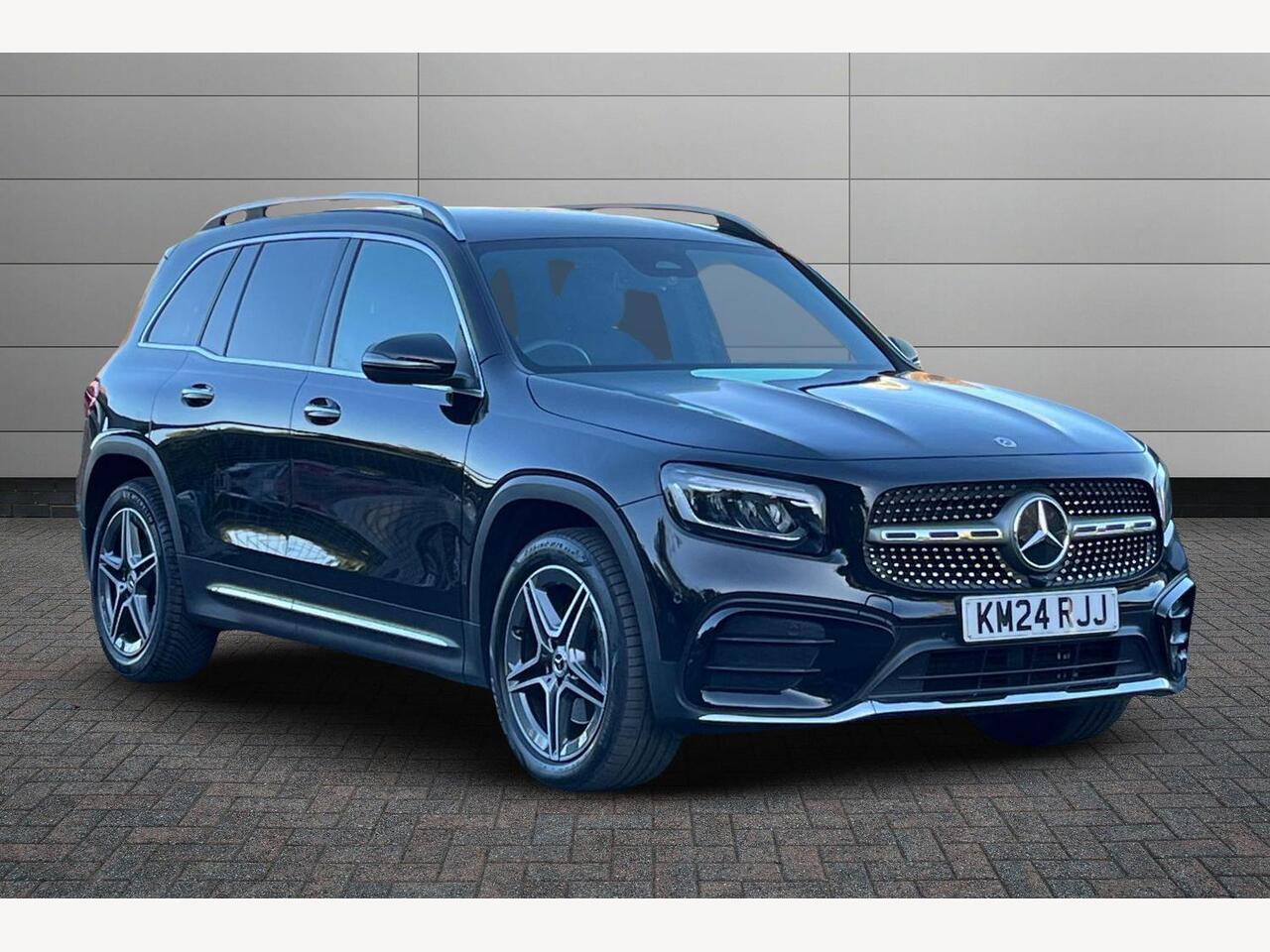 Main listing image - Mercedes-Benz GLB