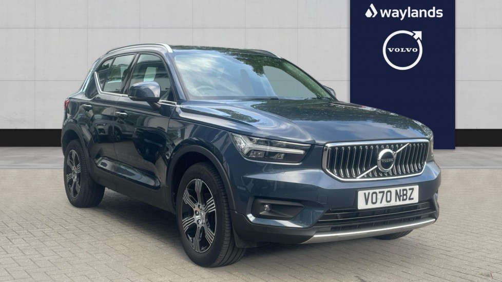 Main listing image - Volvo XC40