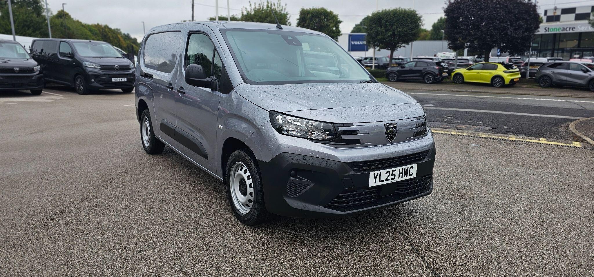Main listing image - Peugeot Partner