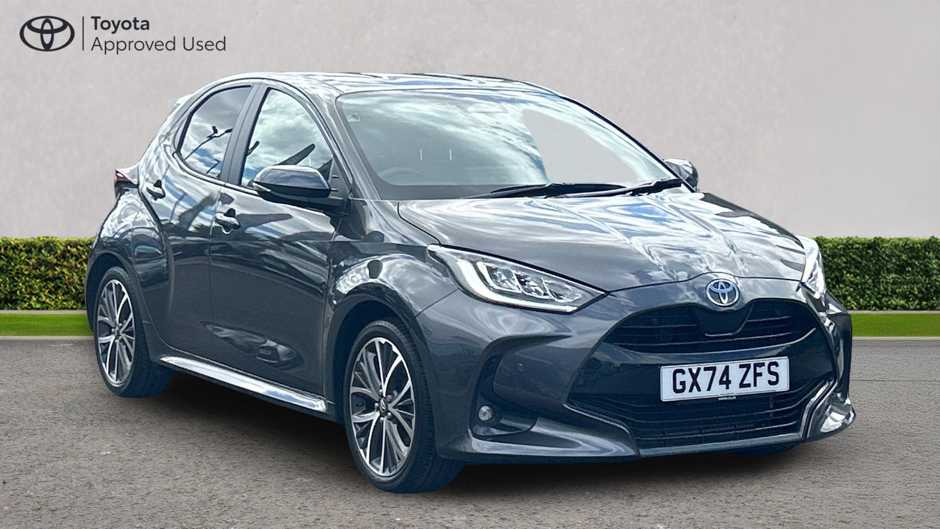 Main listing image - Toyota Yaris