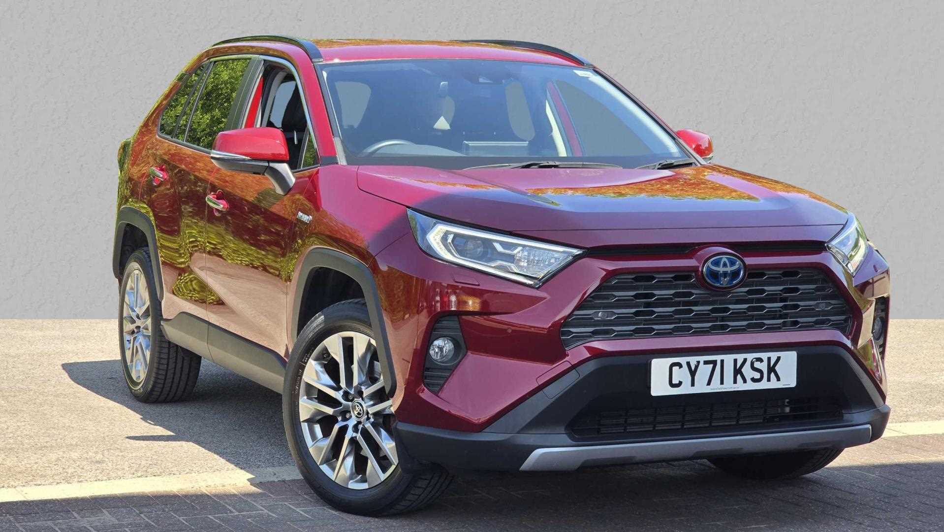 Main listing image - Toyota RAV4