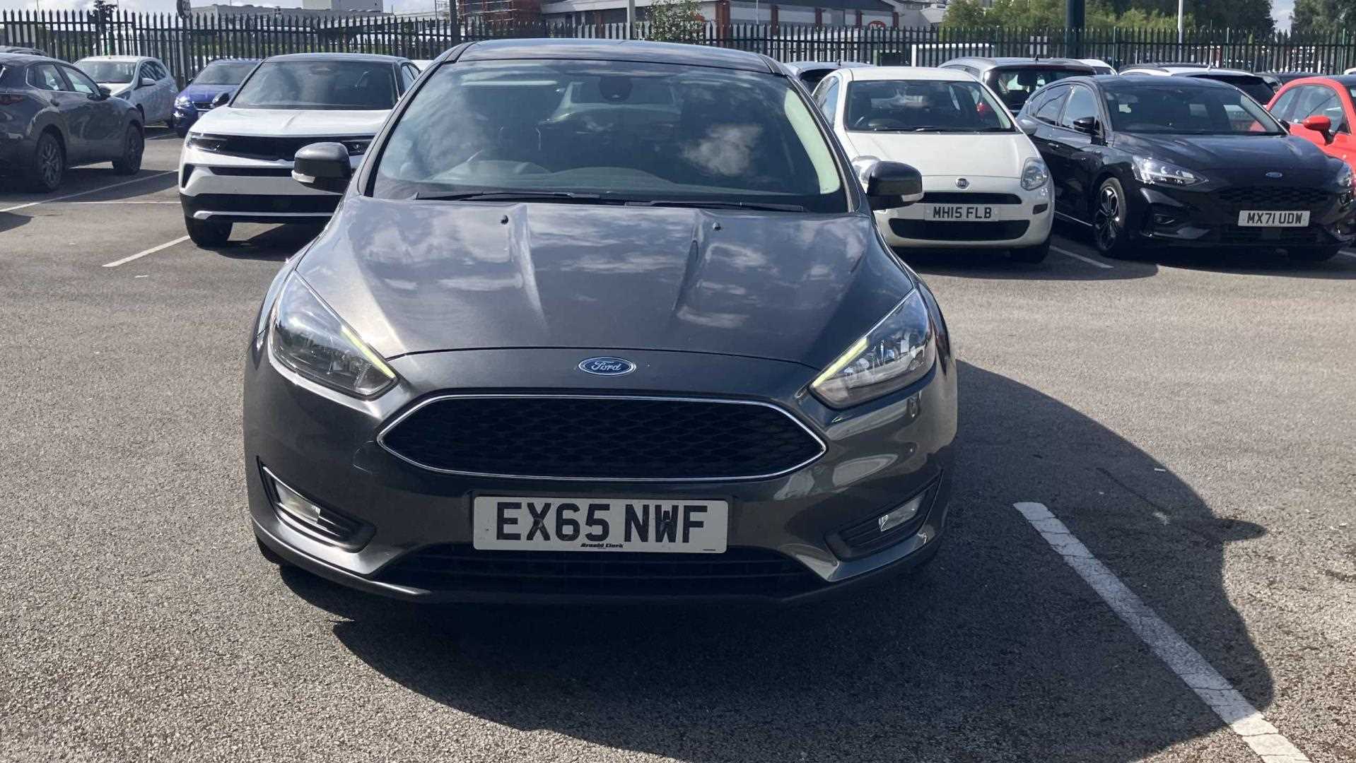 Main listing image - Ford Focus