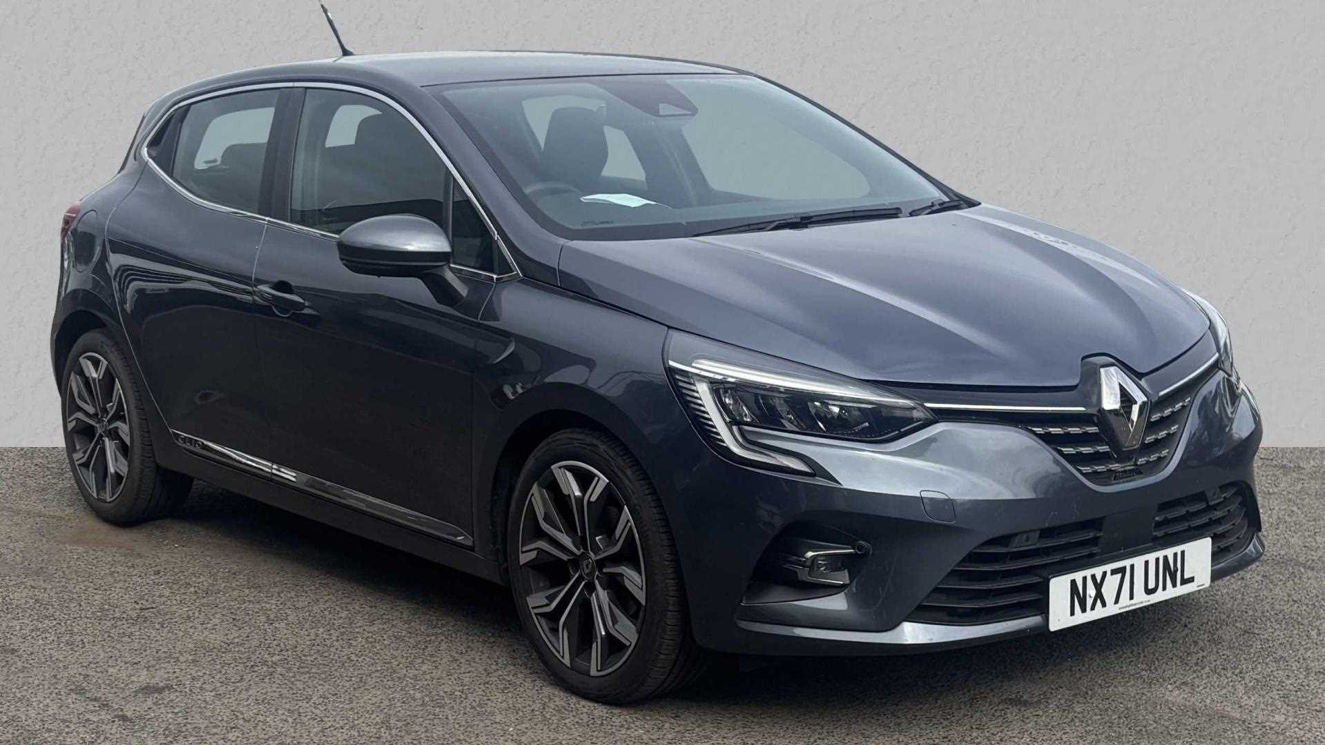 Main listing image - Renault Clio