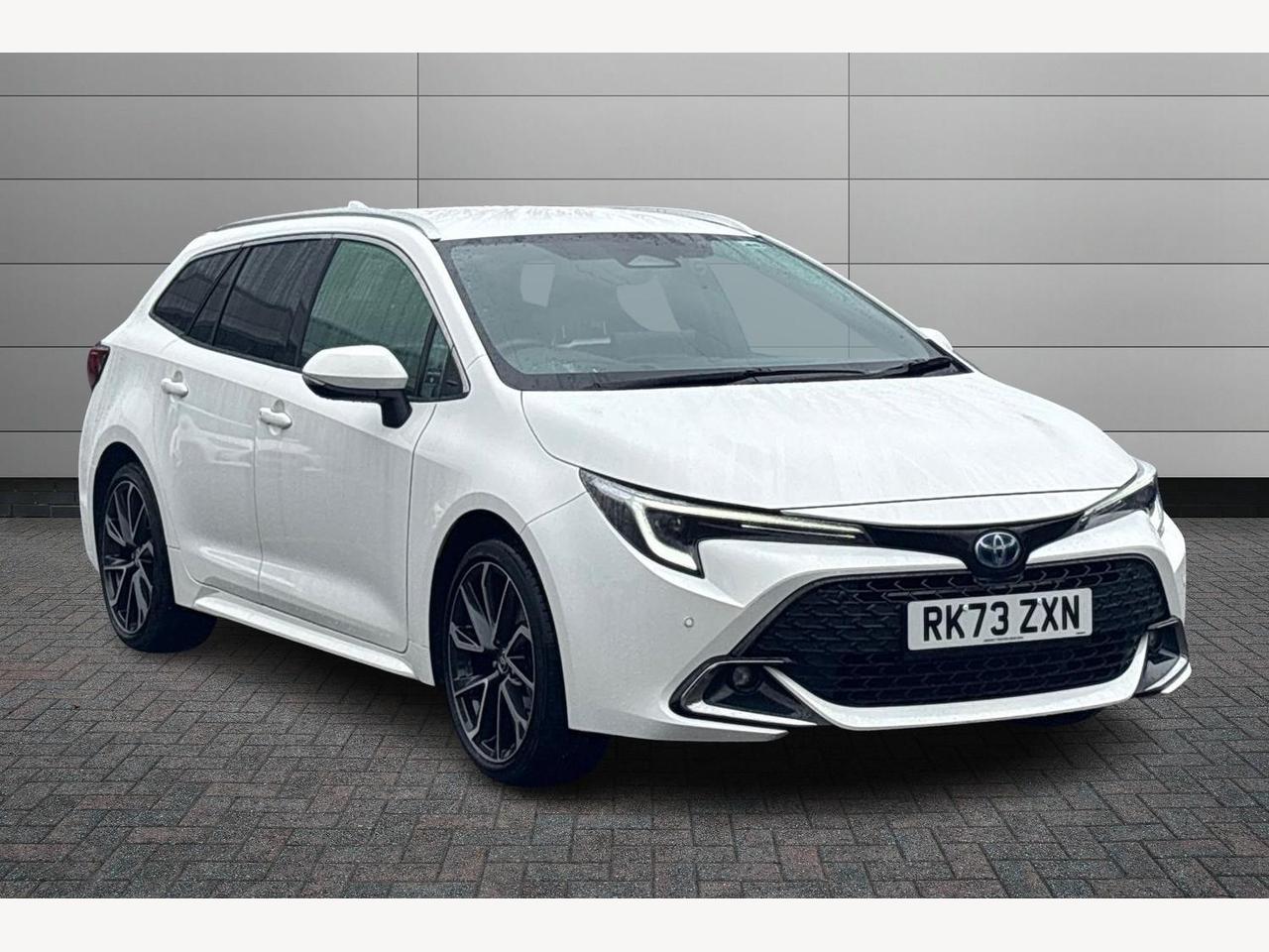 Main listing image - Toyota Corolla Touring Sport