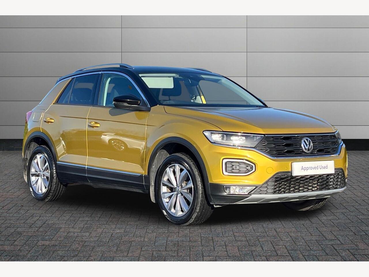 Main listing image - Volkswagen T-Roc
