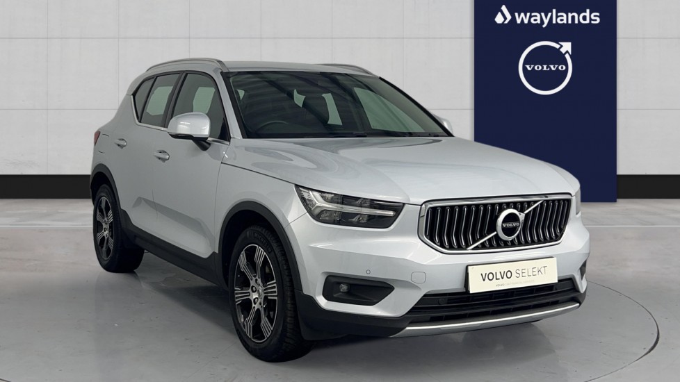 Main listing image - Volvo XC40