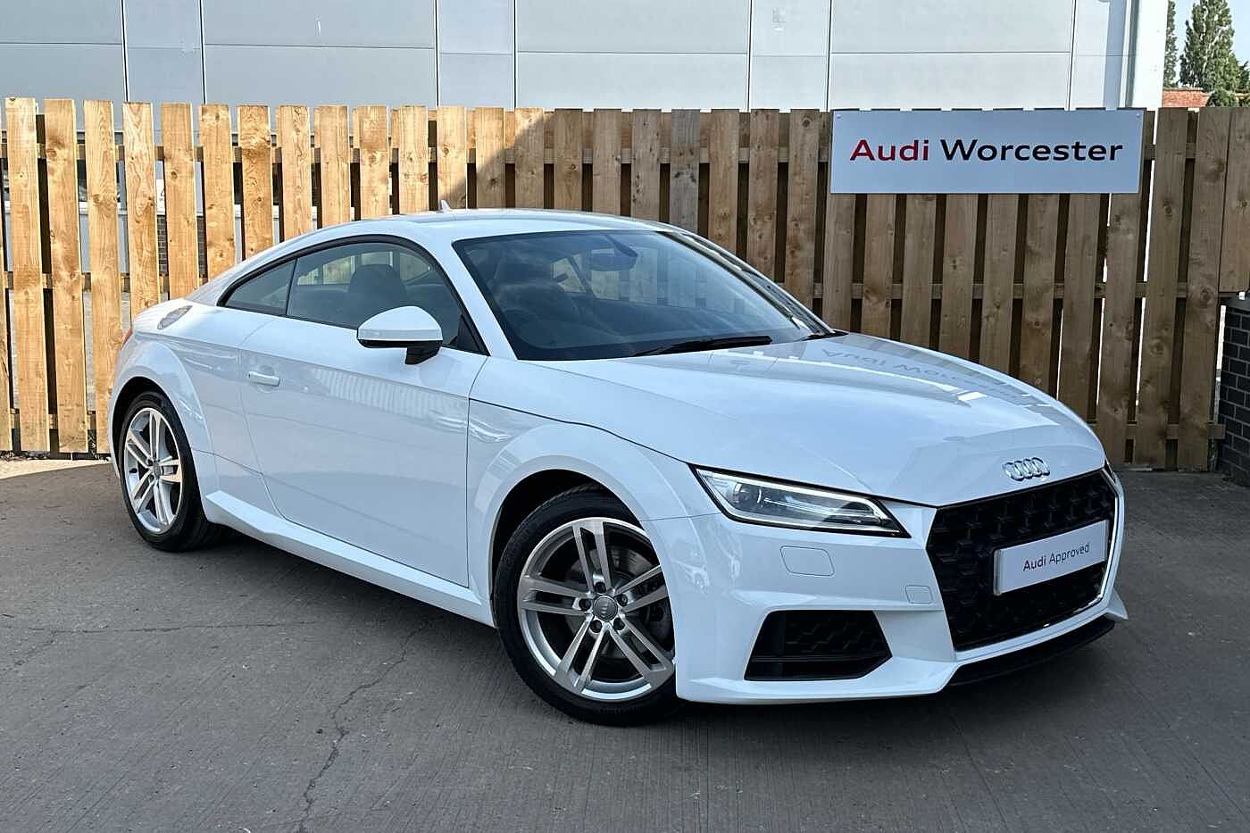 Main listing image - Audi TT