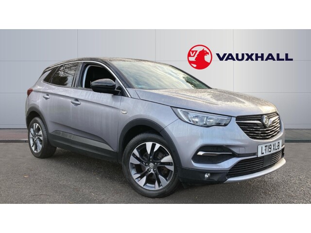 Main listing image - Vauxhall Grandland X