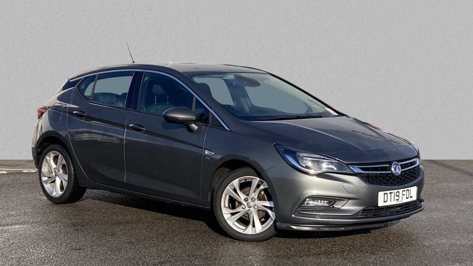 Main listing image - Vauxhall Astra