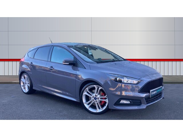 Main listing image - Ford Focus ST