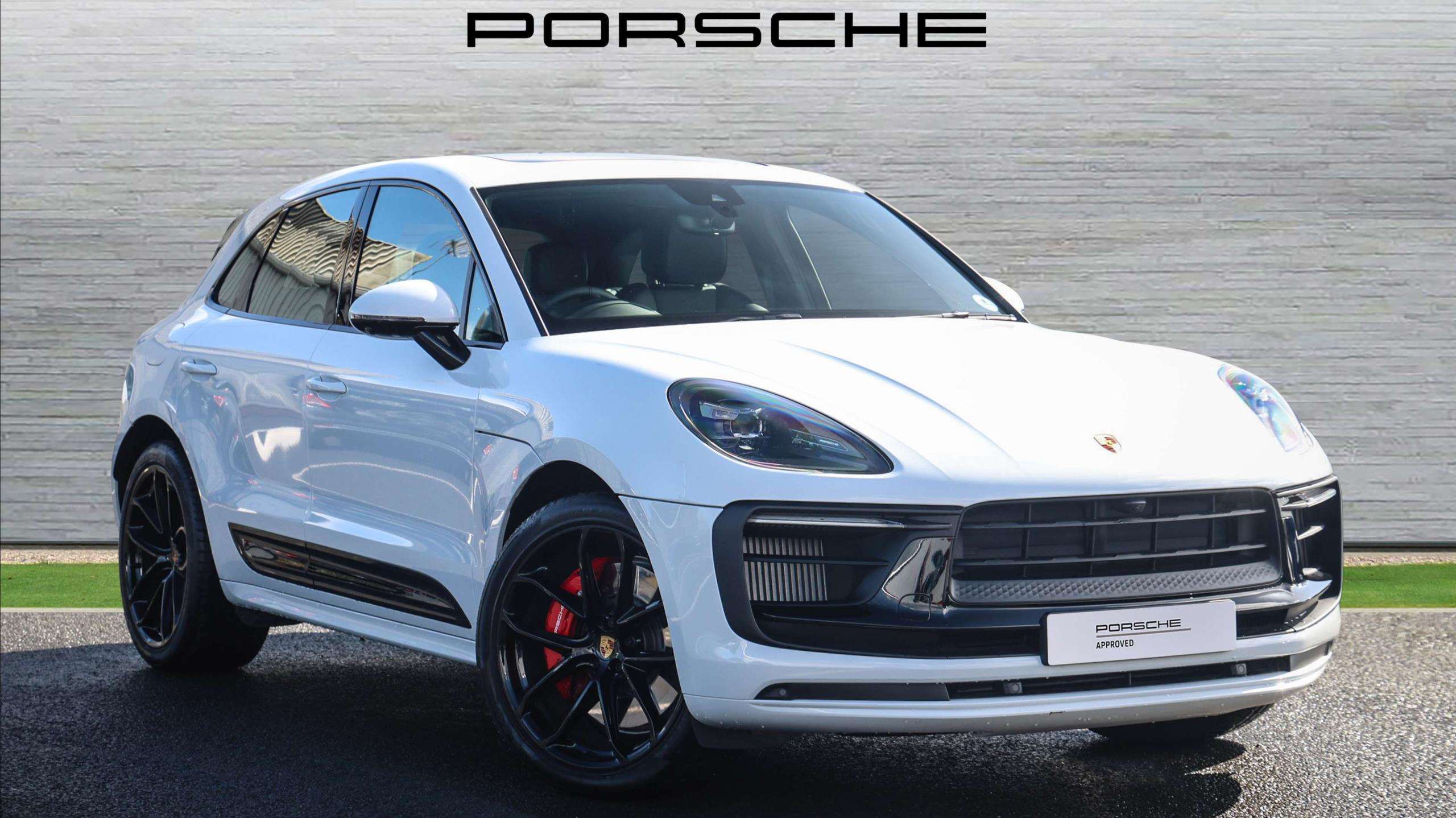 Main listing image - Porsche Macan