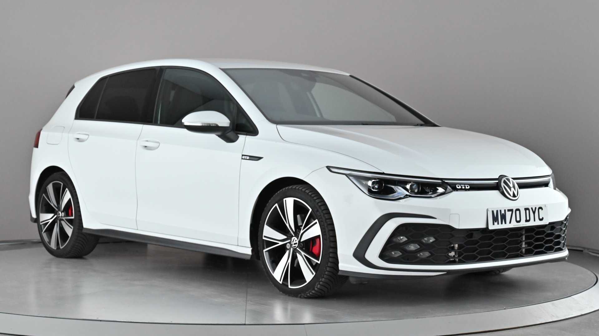 Main listing image - Volkswagen Golf