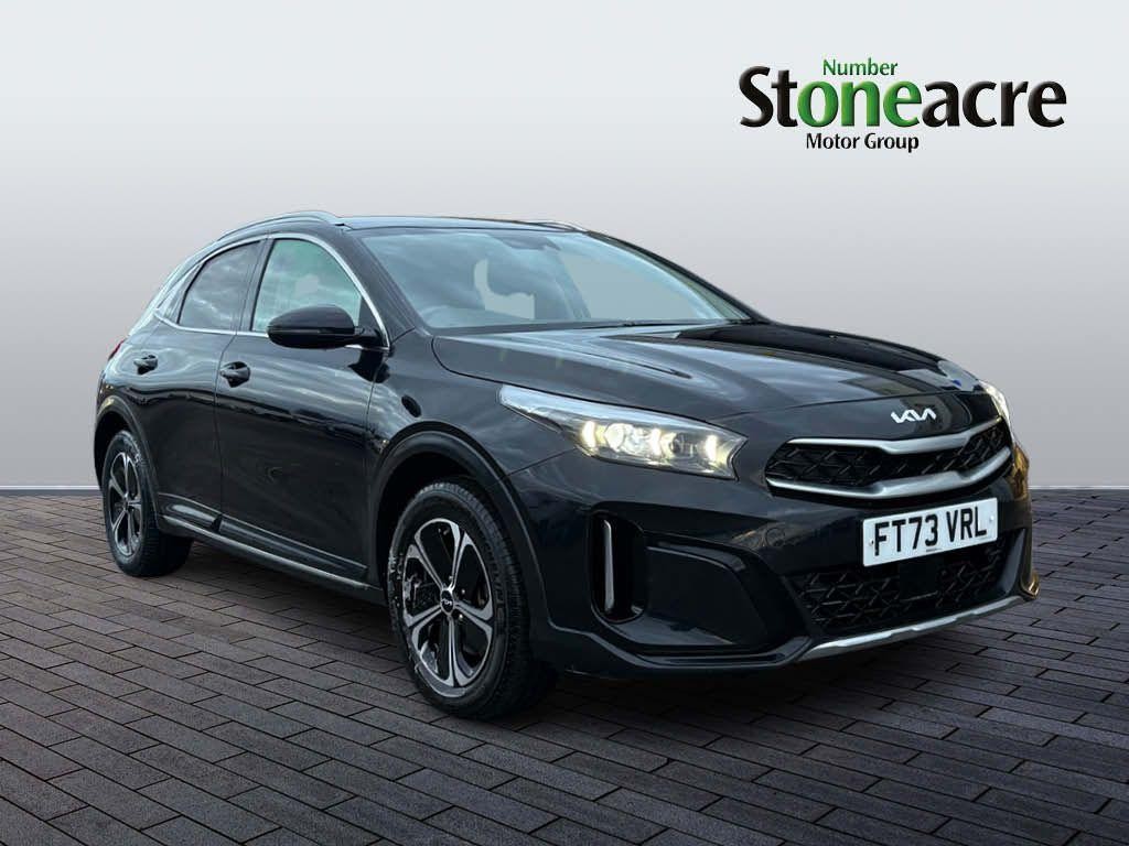Main listing image - Kia XCeed