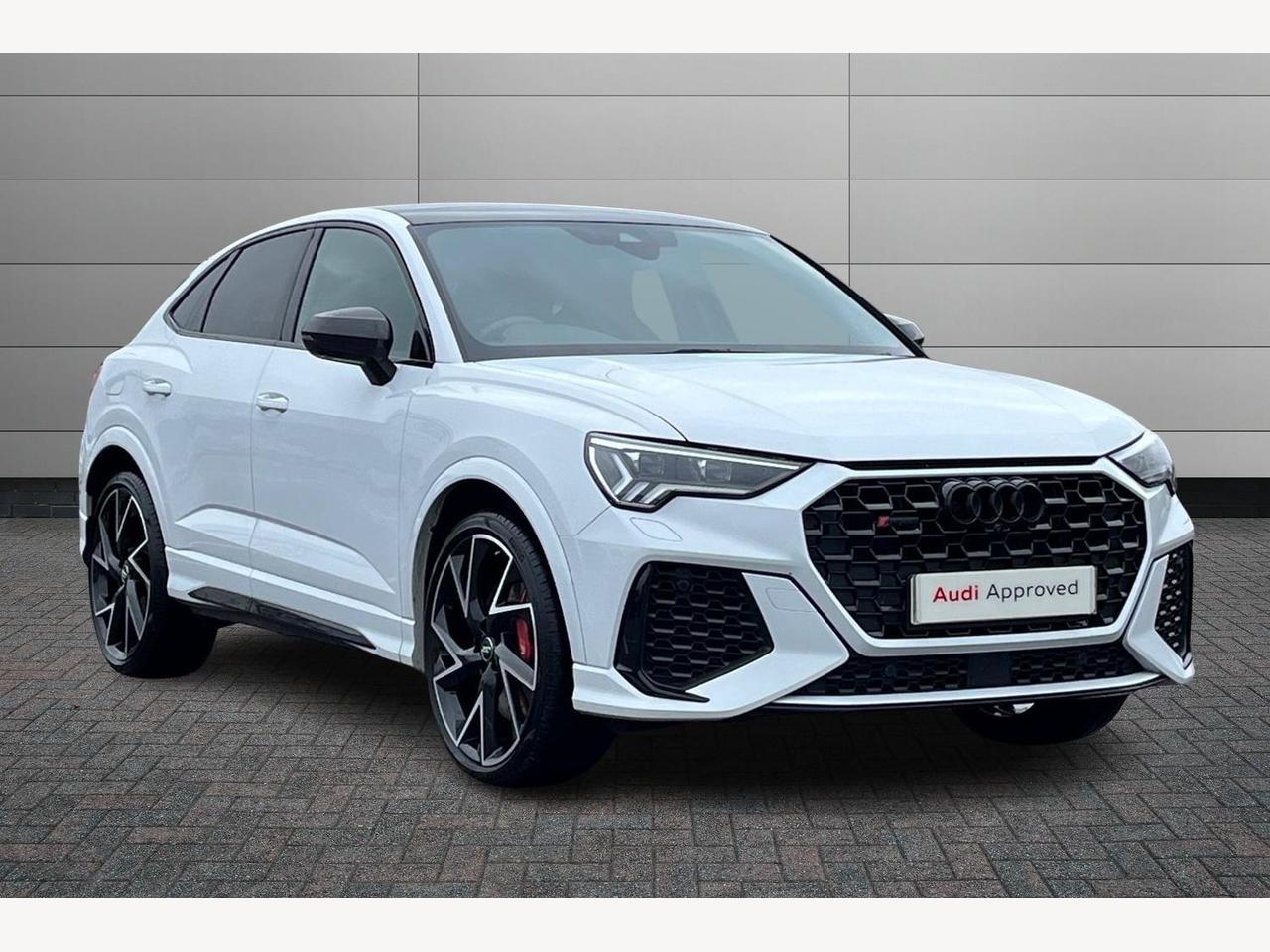 Main listing image - Audi RS Q3