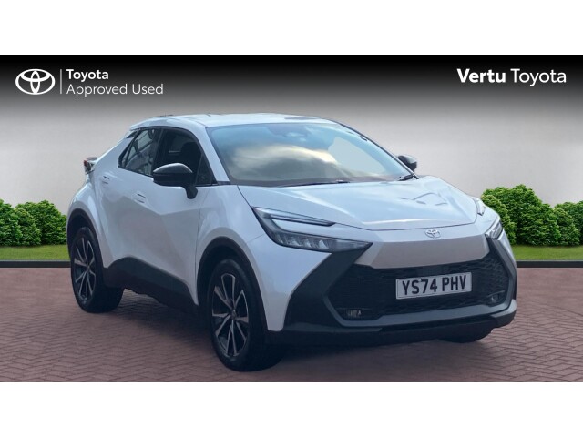 Main listing image - Toyota C-HR