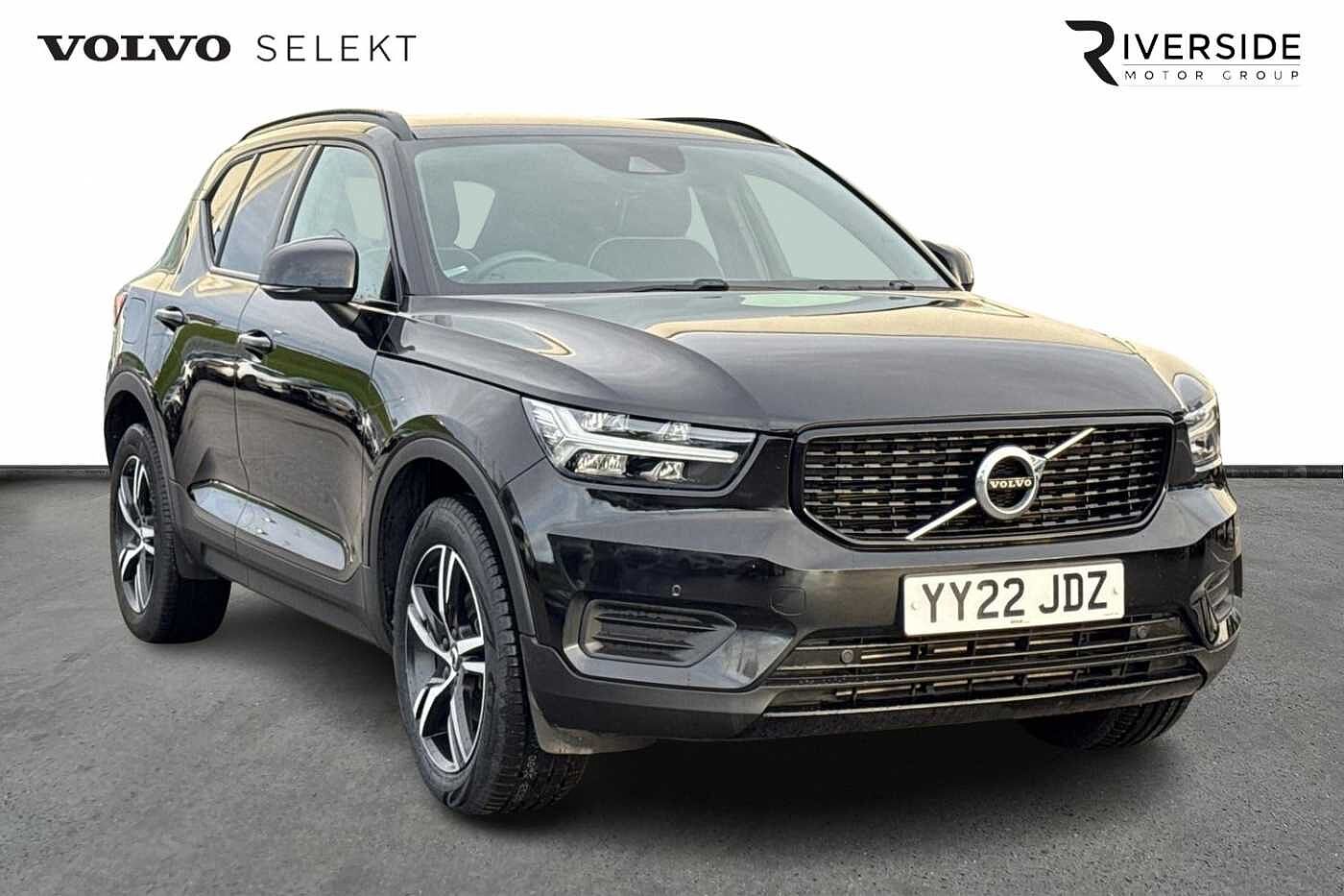 Main listing image - Volvo XC40