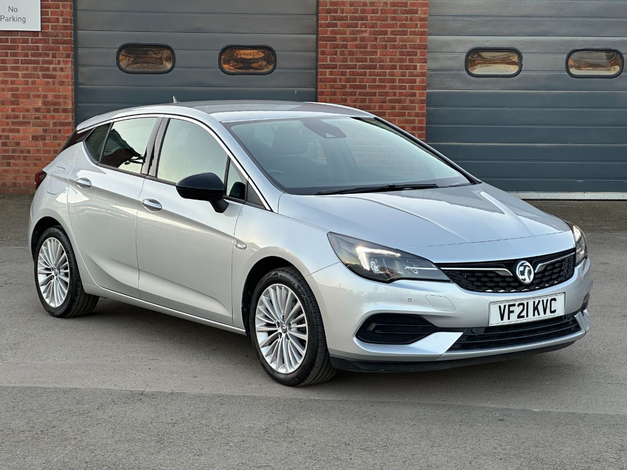 Main listing image - Vauxhall Astra