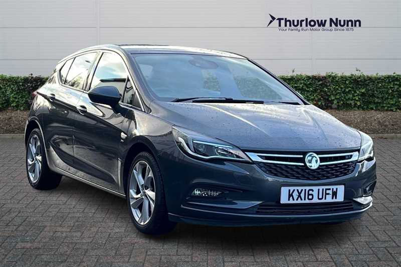 Main listing image - Vauxhall Astra