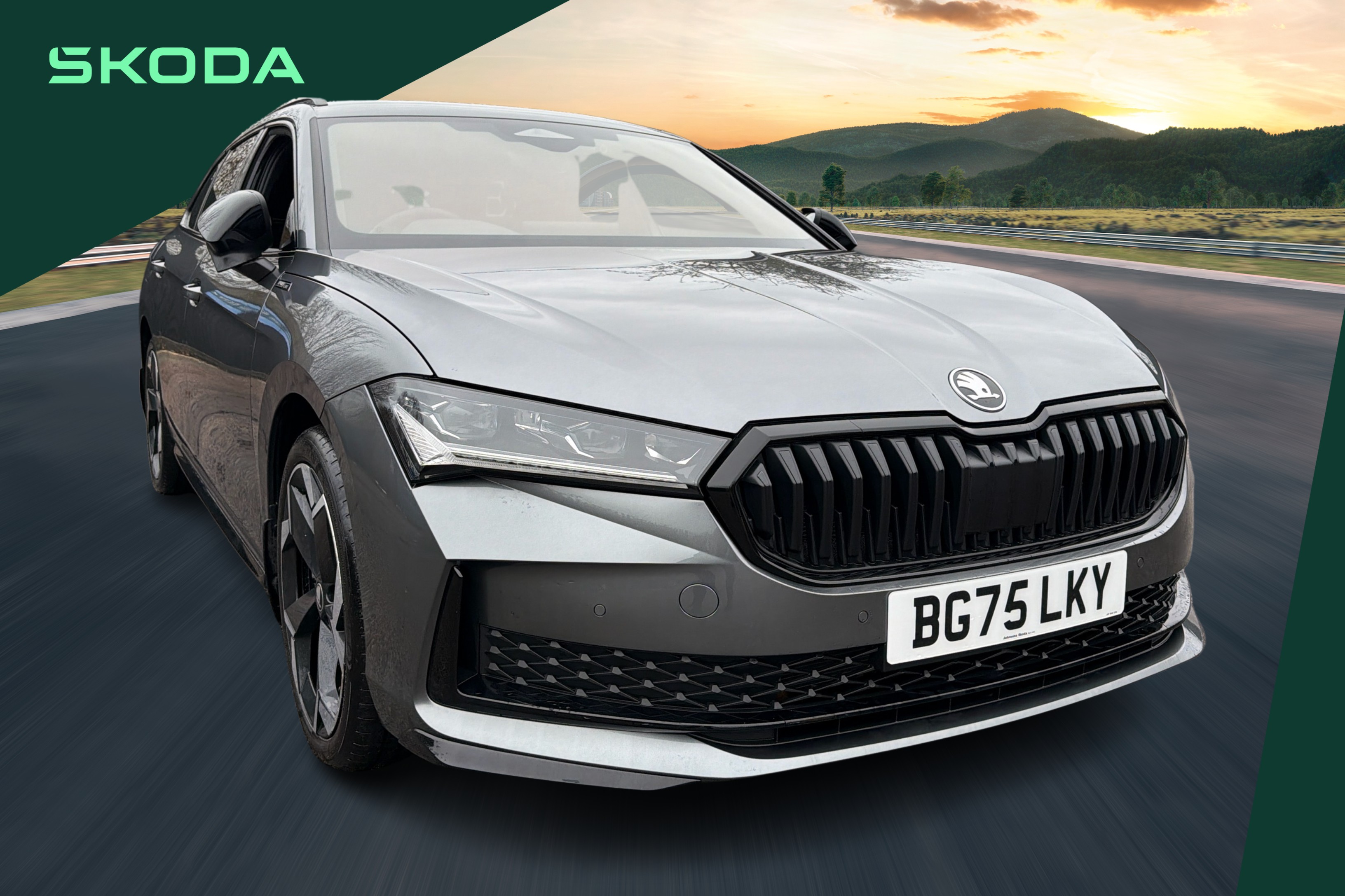 Main listing image - Skoda Superb Estate