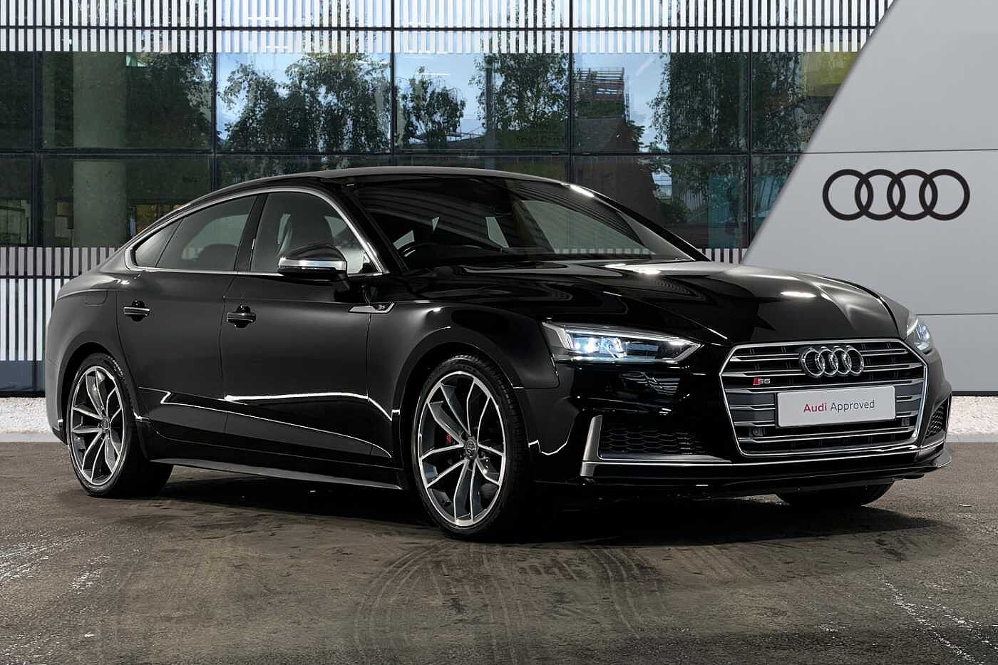 Main listing image - Audi S5