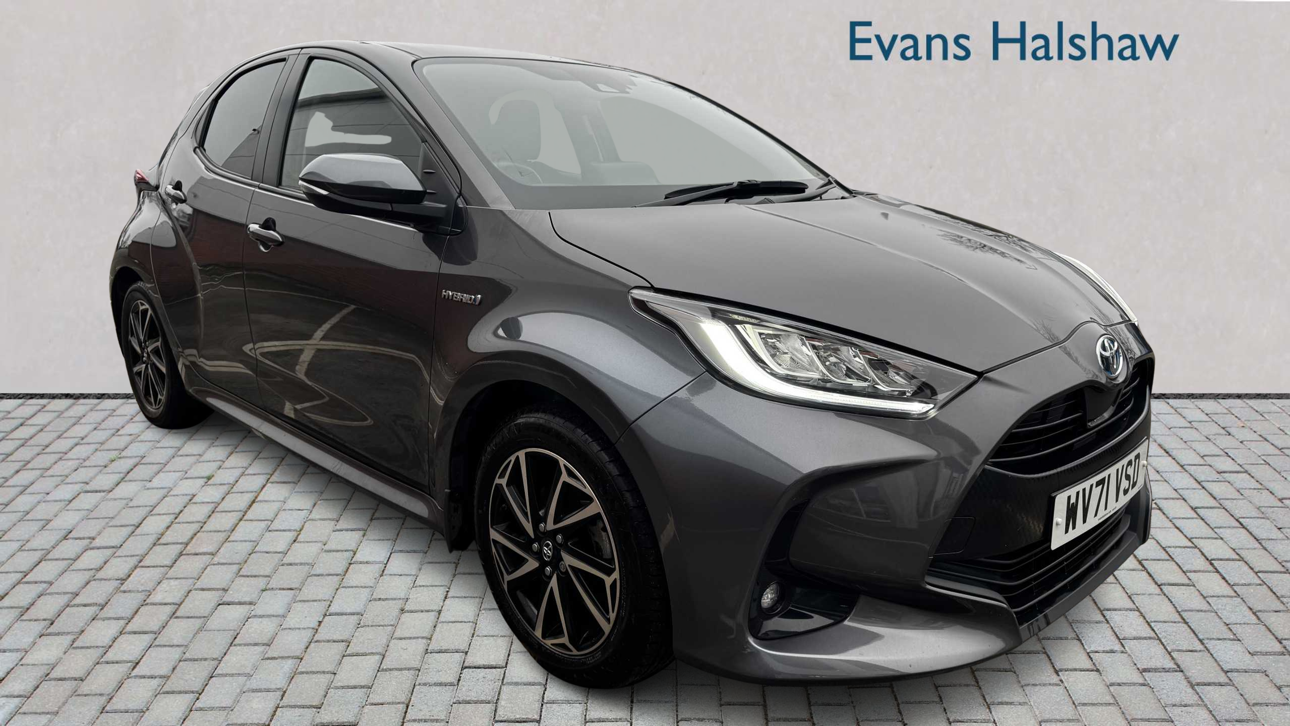 Main listing image - Toyota Yaris