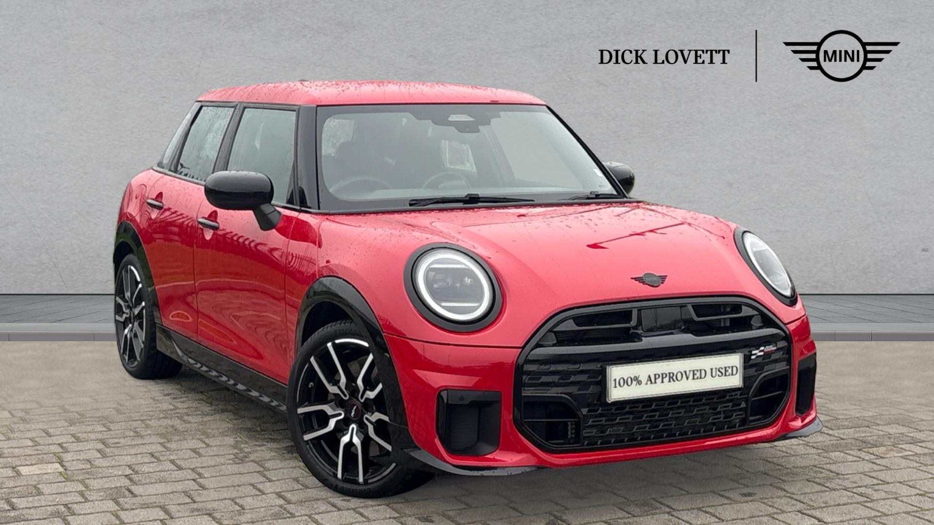 Main listing image - MINI Hatchback 5dr
