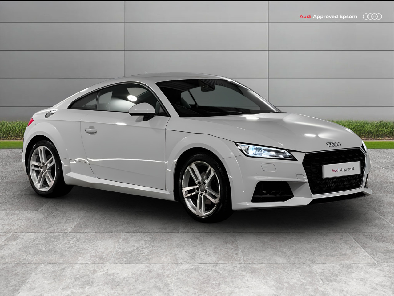 Main listing image - Audi TT