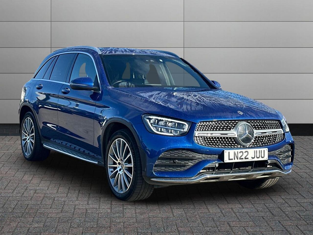 Main listing image - Mercedes-Benz GLC